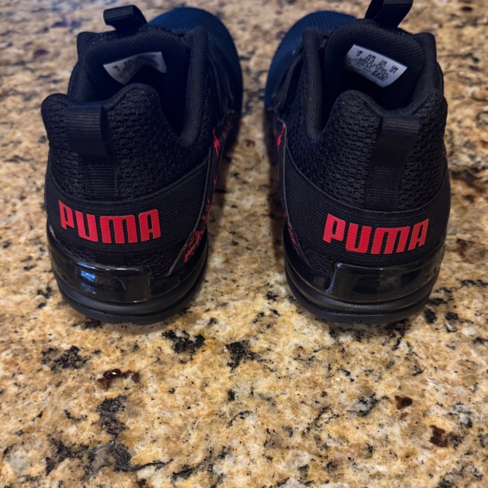 Puma Kids Black and Red Sneakers - Picture 5 of 5